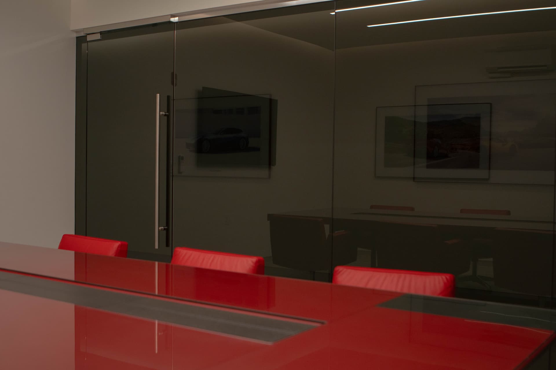 Elevating Ferrari Philadelphia with Expert Glass Installation Image - 3